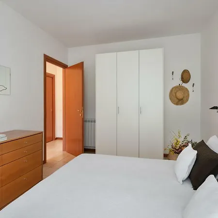 Corte Dei Cipressi Апартаменты Роэ
